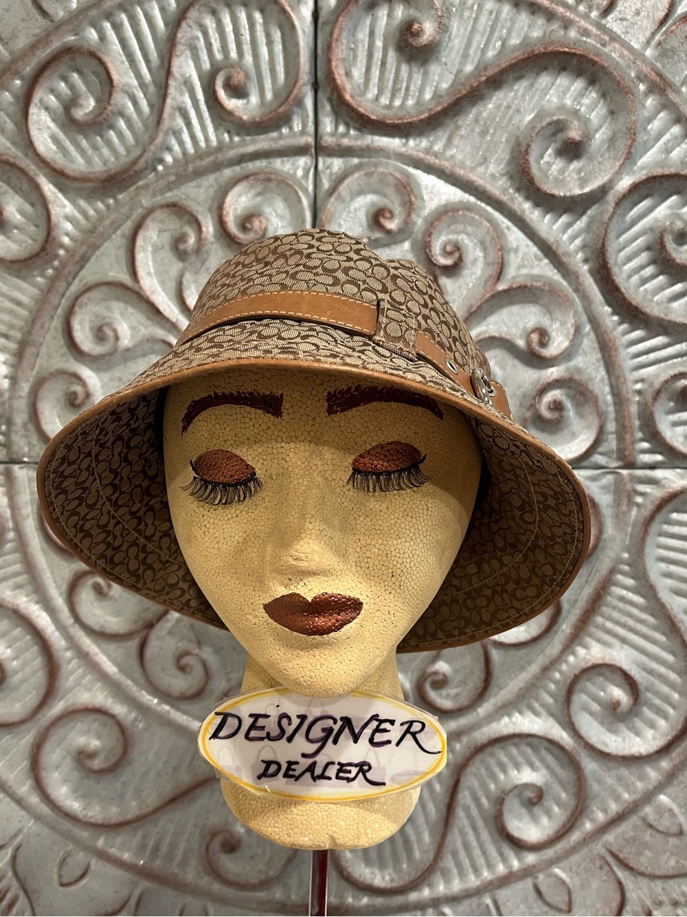 COACH Vintage Mini Signature C Bucket Hat P/S EUC!